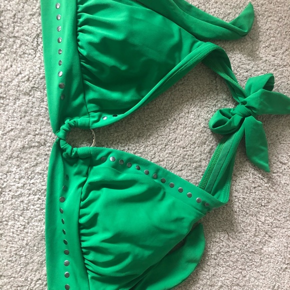 Robin Piccone Bikini - Picture 2 of 3